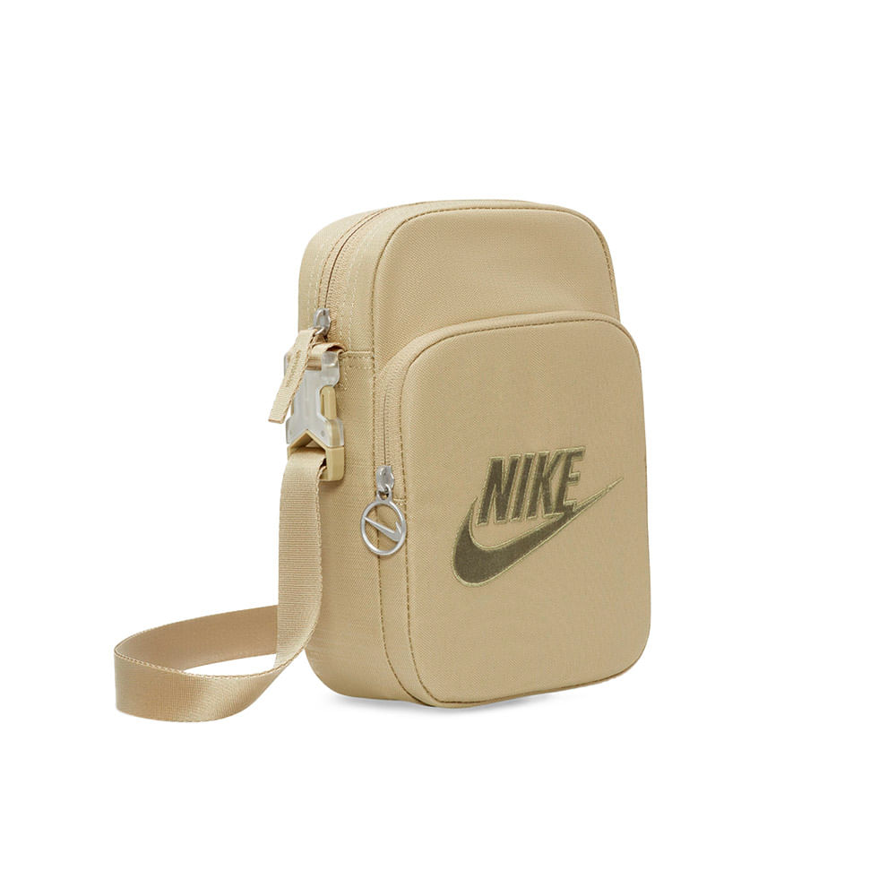 Morral nike heritage sale