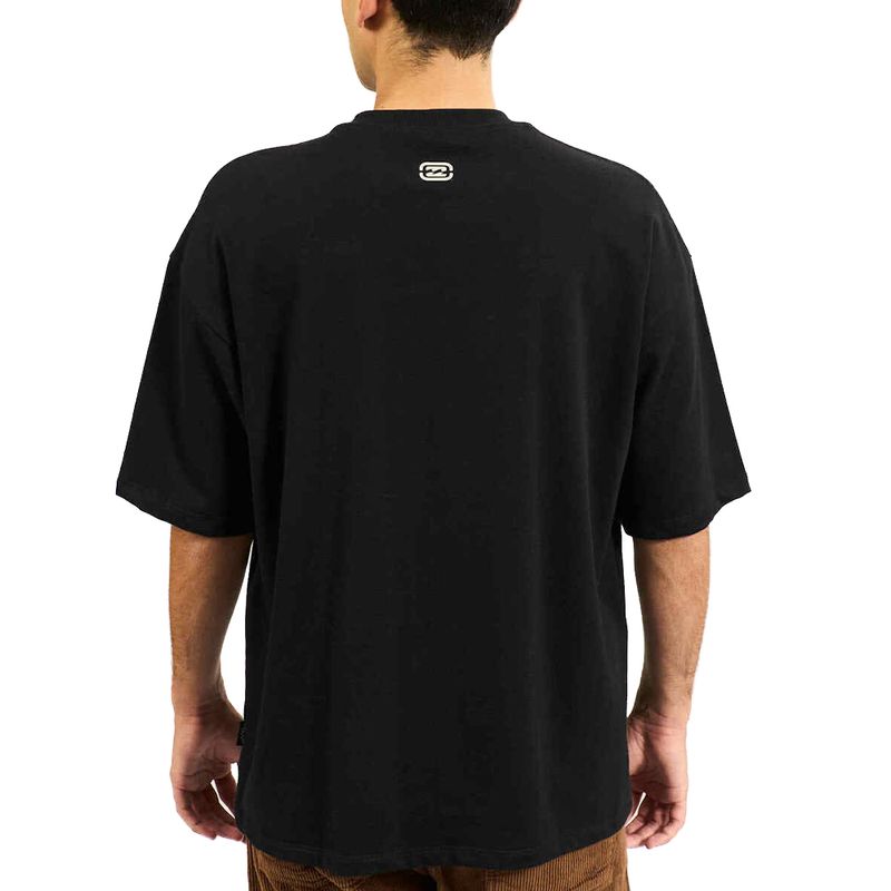 GA100001917XS