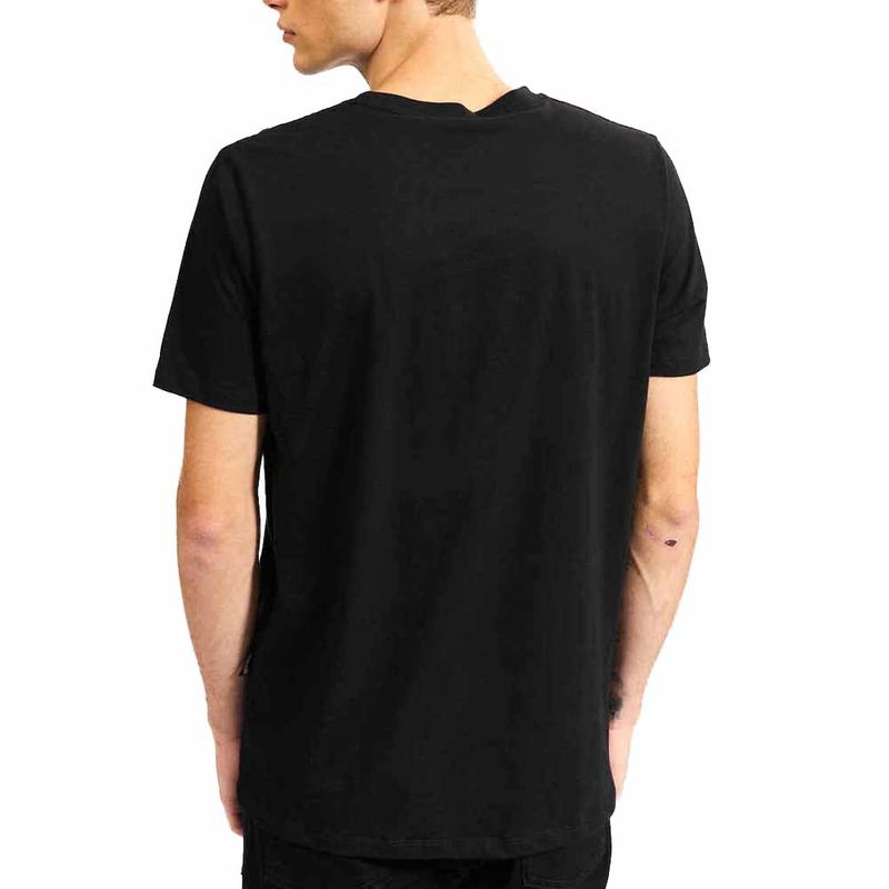 GA100001909XS